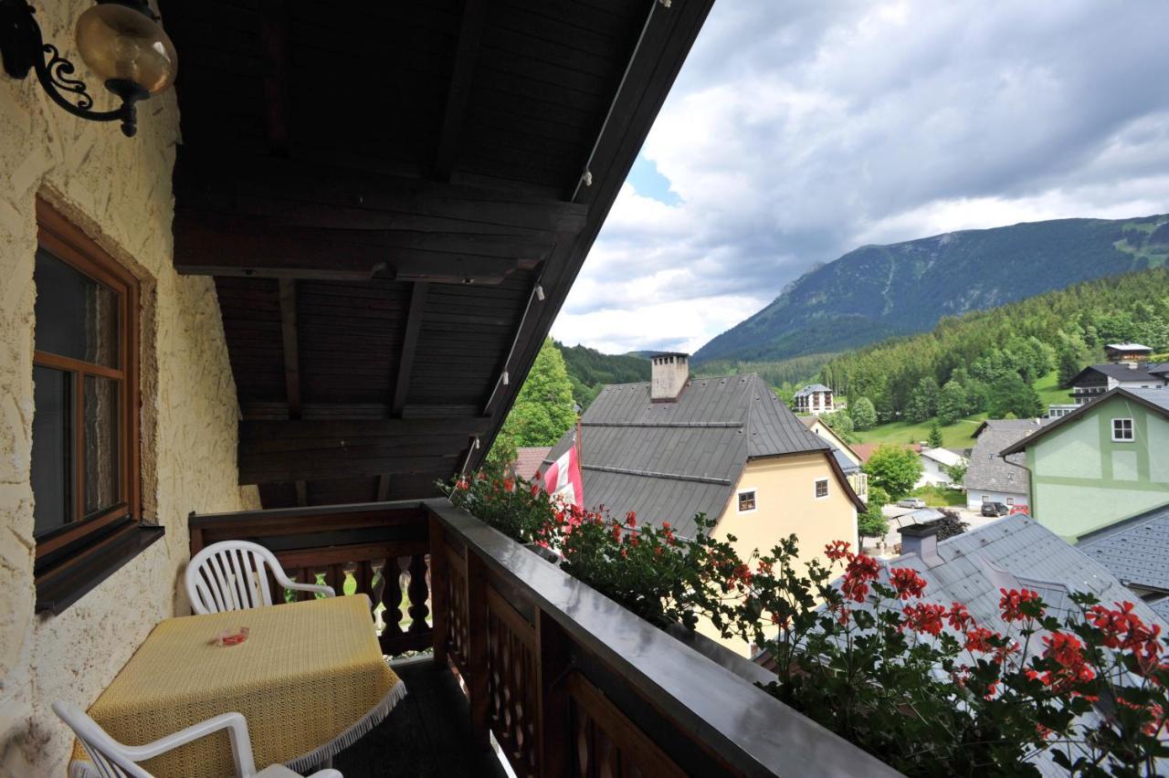 Gasthof Kirchenwirt ラッケンホーフ エクステリア 写真